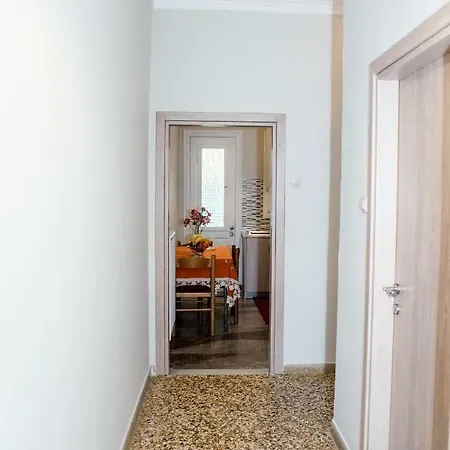 Othonas House Διαμέρισμα *